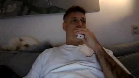 Snapshot of rudeski chatting on 11/23/25, 02:50 rudeski online show from 11/23/25, 02:50