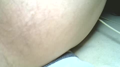 rudisuzzy 1 online show from 06/17/26, 04:59