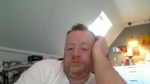Snapshot of runepetter chatting on 02/07/25, 08:33 bignorwegian online show from 02/07/25, 08:33