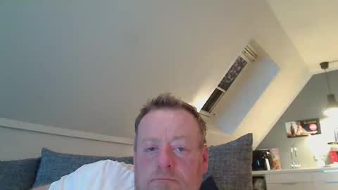 bignorwegian online show from 10/25/25, 07:52