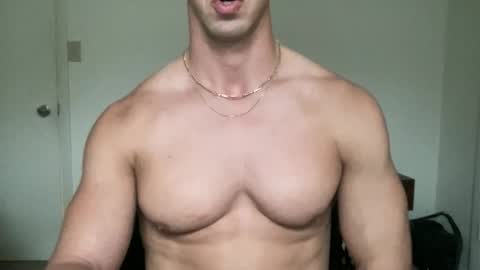 Snapshot of runfasterxo chatting on 11/25/25, 04:18 runfasterxo online show from 11/25/25, 04:18