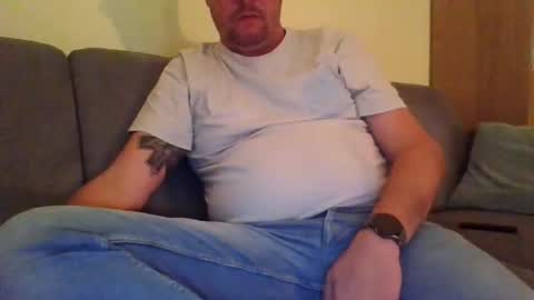 runner_1978 online show from 01/16/25, 10:12