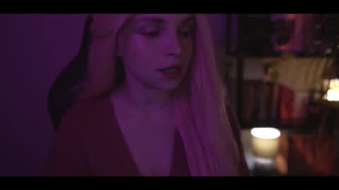 Elena online show from 03/01/25, 10:53