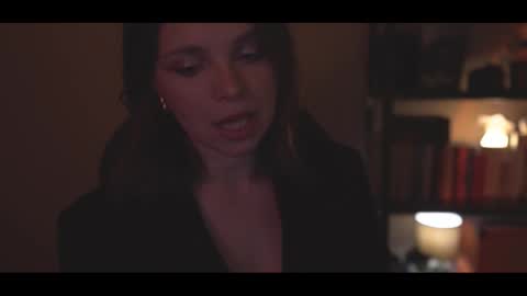 Elena online show from 10/04/25, 10:08