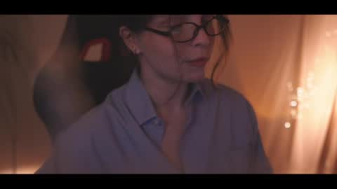 Elena online show from 05/01/26, 10:14