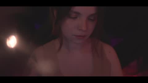 Elena online show from 05/16/26, 09:24