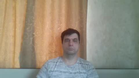 rusqadisx online show from 02/03/25, 07:40
