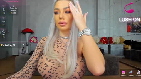 Ava online show from 02/05/25, 04:03