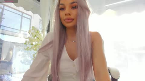 Snapshot of russian_ava chatting on 01/15/26, 07:57 Ava online show from 01/15/26, 07:57