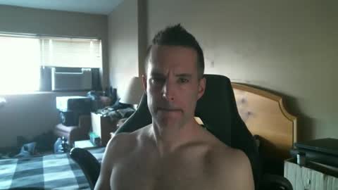 Snapshot of rustic_cuse_777 chatting on 10/06/25, 09:12 rustic_cuse_777 online show from 10/06/25, 09:12