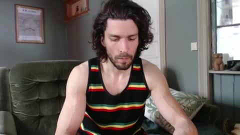 Snapshot of rusticrogue chatting on 03/12/25, 02:01 RusticRogue online show from 03/12/25, 02:01