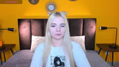 ruthbryant online show from 10/13/25, 01:05