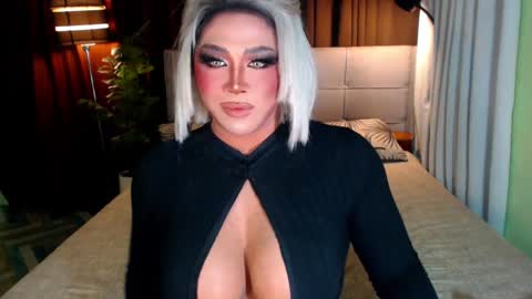 Samantha online show from 12/15/24, 07:21
