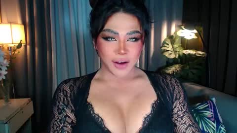 Samantha online show from 03/05/25, 08:32