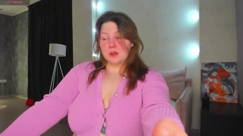 Snapshot of rutholiver chatting on 02/27/26, 01:16 Ruth GMT2 Mon 10 AM - 4 PM Tue 10 AM - 4 PM Thu 3-9 AM Fri 10 AM - 4 PM Sun 10 AM - 4 PM. online show from 02/27/26, 01:16