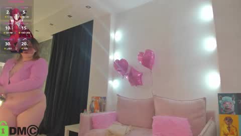Snapshot of rutholiver chatting on 05/25/26, 01:22 Ruth GMT2 Mon 10 AM - 4 PM Tue 10 AM - 4 PM Thu 3-9 AM Fri 10 AM - 4 PM Sun 10 AM - 4 PM. online show from 05/25/26, 01:22