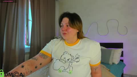 Snapshot of rutholiver chatting on 06/01/26, 01:07 Ruth GMT2 Mon 10 AM - 4 PM Tue 10 AM - 4 PM Thu 3-9 AM Fri 10 AM - 4 PM Sun 10 AM - 4 PM. online show from 06/01/26, 01:07