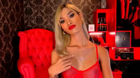 Snapshot of ruthrocero chatting on 01/31/25, 11:03 Ruth Evangelista online show from 01/31/25, 11:03