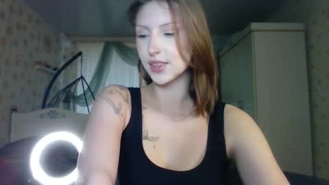 Snapshot of ruxashade chatting on 11/26/25, 11:22 ruxashade online show from 11/26/25, 11:22