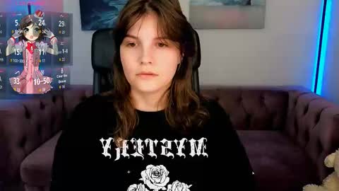 Snapshot of ruyjin_choi chatting on 10/16/25, 10:27 Ruyjin online show from 10/16/25, 10:27