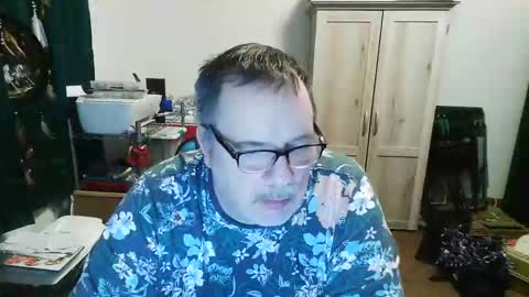 rwzar_0712 online show from 11/19/25, 11:27