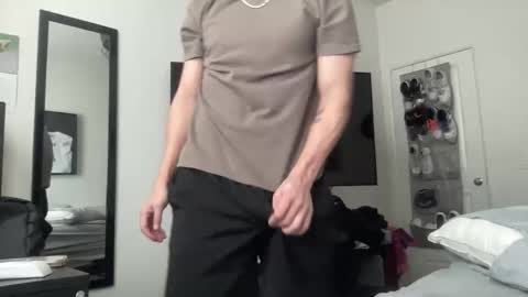 Snapshot of ryan287747 chatting on 11/01/25, 07:38 ryan online show from 11/01/25, 07:38