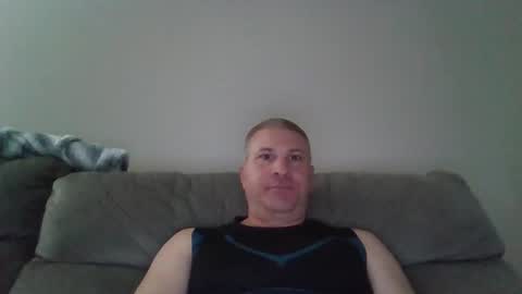Snapshot of ryan4fps chatting on 05/13/26, 09:00 ryan4fps online show from 05/13/26, 09:00