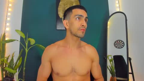 Ryan independent model online show from 09/19/25, 10:10