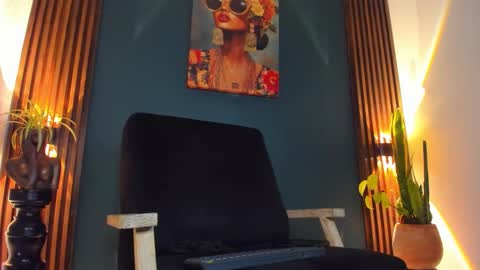 Ryan independent model online show from 10/23/25, 12:59