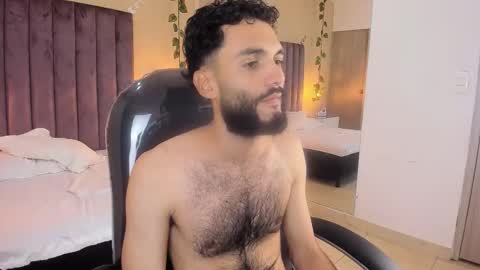 ryan_jackson_ online show from 11/21/25, 06:23