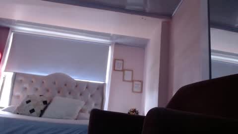ryan online show from 02/19/25, 12:22