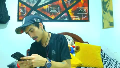 Snapshot of ryan_maxy chatting on 10/12/25, 03:05 ryan online show from 10/12/25, 03:05