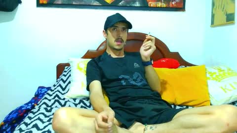 Snapshot of ryan_maxy chatting on 10/14/25, 08:59 ryan online show from 10/14/25, 08:59