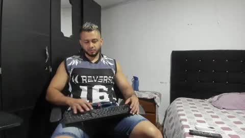 ryan_xc1 online show from 06/07/26, 12:59