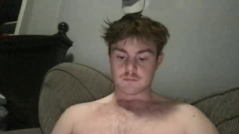 Snapshot of ryanhung_57 chatting on 10/26/25, 01:33 ryanhung_57 online show from 10/26/25, 01:33