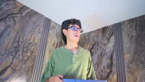 ryann_wolf online show from 06/27/26, 07:41