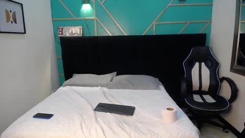 RyanPricee online show from 12/15/24, 08:52