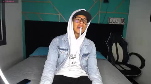 RyanPricee online show from 12/19/24, 04:23