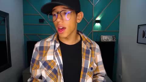 RyanPricee online show from 12/24/24, 06:22