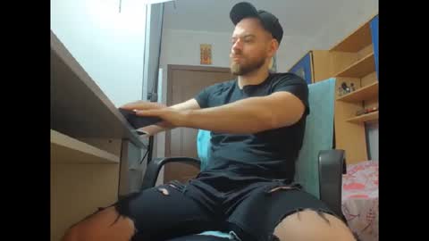 Ryanstone  online show from 12/15/25, 05:12