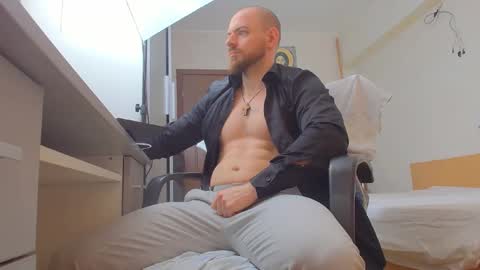 Ryanstone  online show from 04/04/26, 04:55