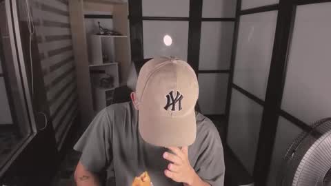 ryderstone_ online show from 10/30/25, 04:25