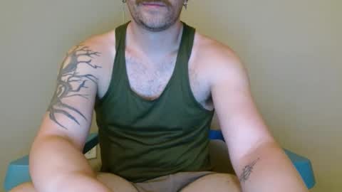 Snapshot of rylancolt chatting on 09/24/25, 02:59 Rylan Colte online show from 09/24/25, 02:59