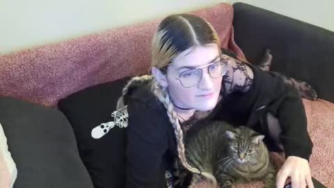 Ryn Michele online show from 01/09/25, 10:20