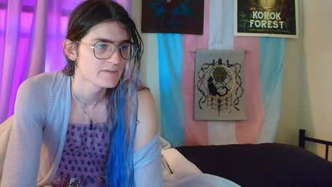 Ryn Michele online show from 09/17/25, 05:03