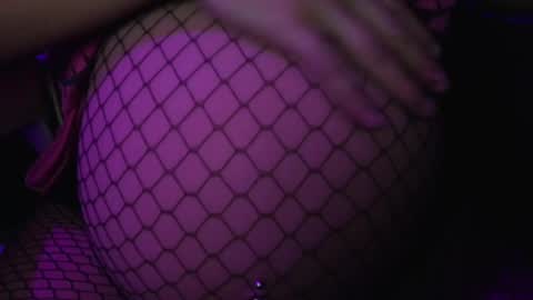 Snapshot of rynn_x chatting on 05/14/26, 07:26 SINGLE WIDOWED MOM online show from 05/14/26, 07:26