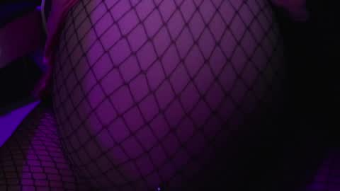 Snapshot of rynn_x chatting on 05/20/26, 06:19 SINGLE WIDOWED MOM online show from 05/20/26, 06:19
