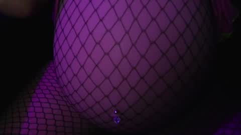 Snapshot of rynn_x chatting on 06/10/26, 06:34 SINGLE WIDOWED MOM online show from 06/10/26, 06:34