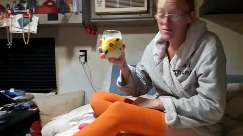 RyTracey2024 online show from 12/15/25, 10:47