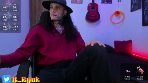 Snapshot of ryuk_it chatting on 01/14/25, 11:20 leopmonk help me reach 100 thumbs up online show from 01/14/25, 11:20